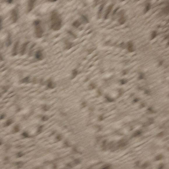 White knit sweater - Picture 3 of 3